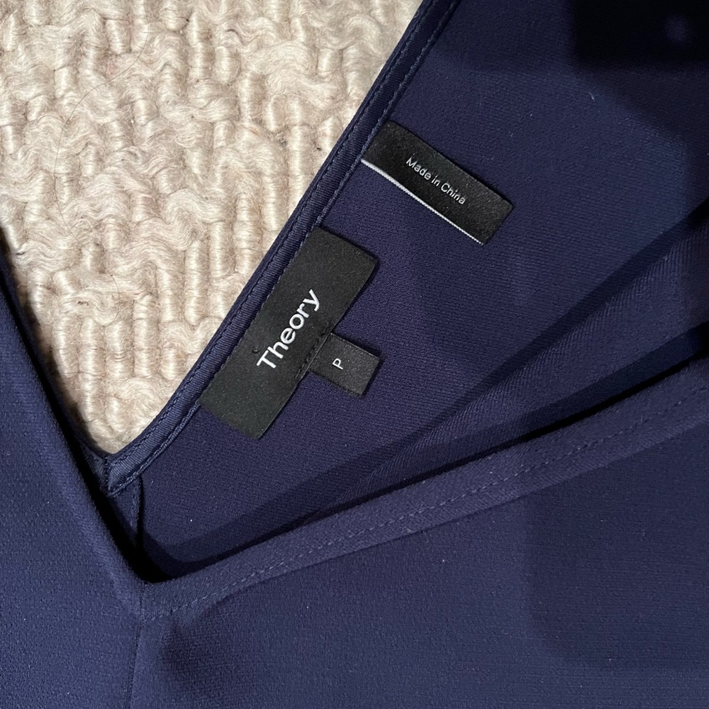 Theory Sleeveless V Neck Shift Dress - P/XS - Picture 9 of 10